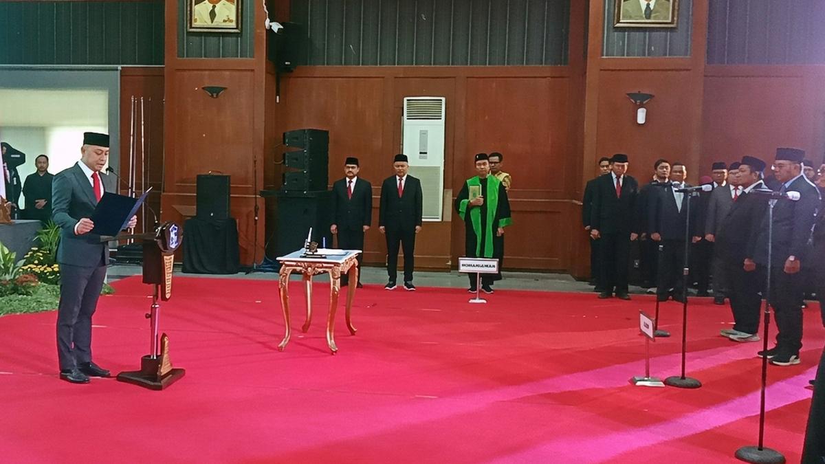 BREAKING NEWS: Wali Kota Eri Cahyadi Rotasi 32 Pejabat di Lingkungan Pemkot Surabaya - Surya.co.id