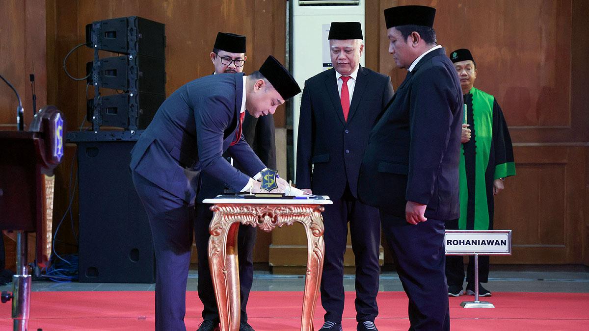 Wali Kota Surabaya Eri Cahyadi Mutasi Lurah Tambak Wedi Terkait Dugaan Pungli SWK - Surya.co.id