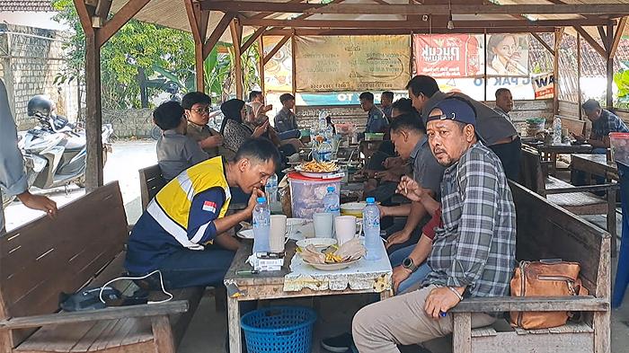 Warung-Pak-To-di-Kabupaten-Tuban-Jatim.jpg
