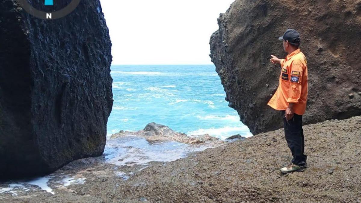 Wisatawan-asal-Cianjur-diseret-Ombak-di-Pantai-Papuma-Jember.jpg