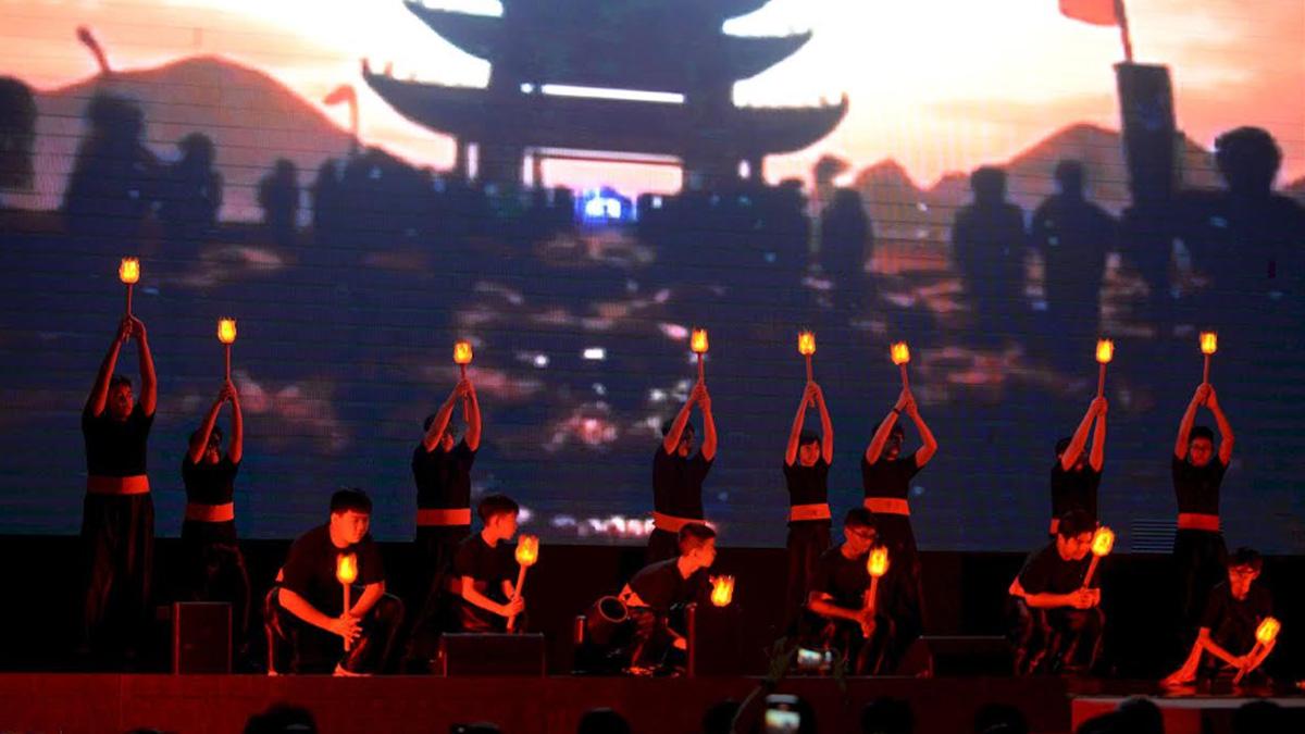 Sambut Lunar New Year, Sampoerna Academy Berbagi Kasih Lewat Teater Mulan