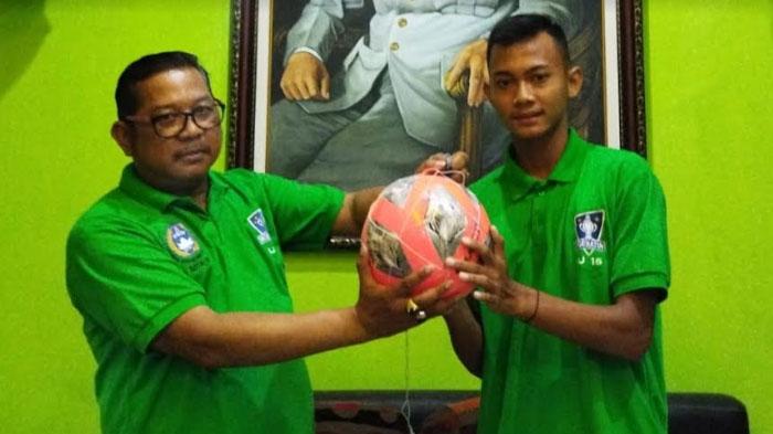 Dukungan untuk Dua Pemain Timnas Asal Blitar di Laga Semi Final Piala AFF U-16