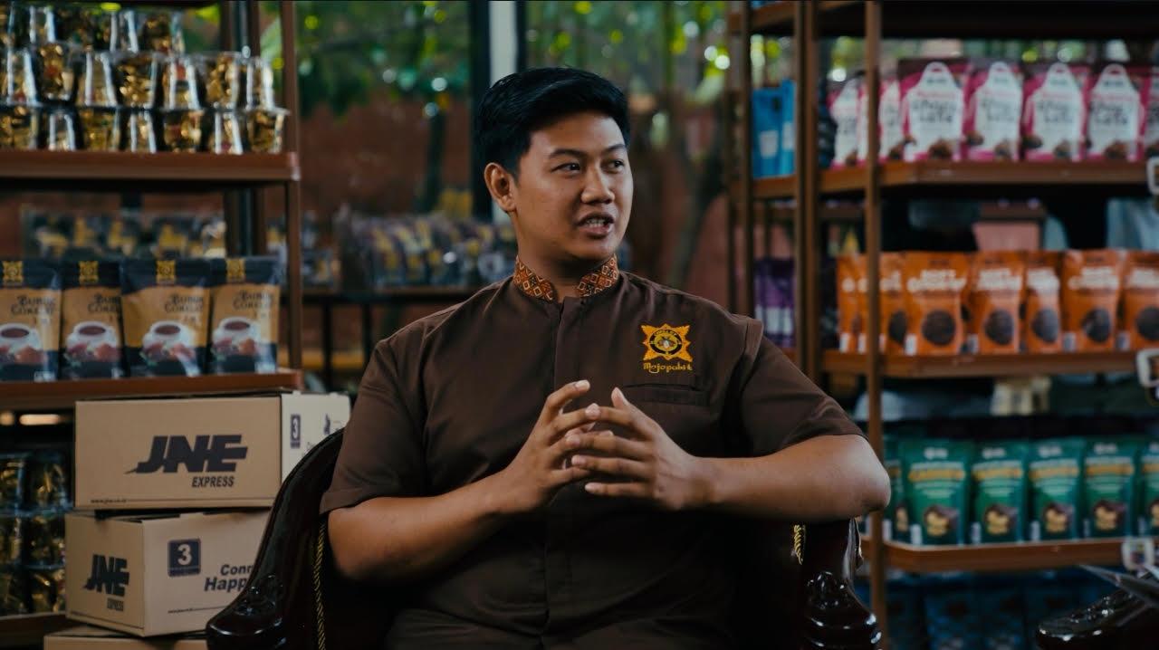 alif-cokelat.jpg