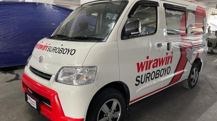 angkutan-feeder-Wirawiri-Suroboyo.jpg