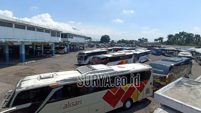 antrean-masuk-jalur-di-Terminal-Arjosari-Kota-Malang.jpg
