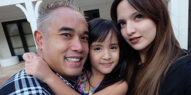 Ardi Bakrie Kaget Lihat Barang Bawaan Mikhayla ke Sekolah, Perhatikan Barang Yang Dibawa