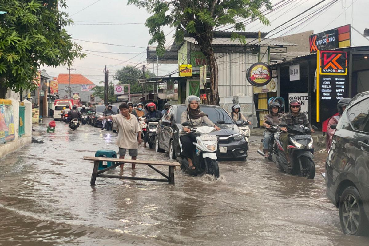 banjir-di-Sidoarjo-7.jpg