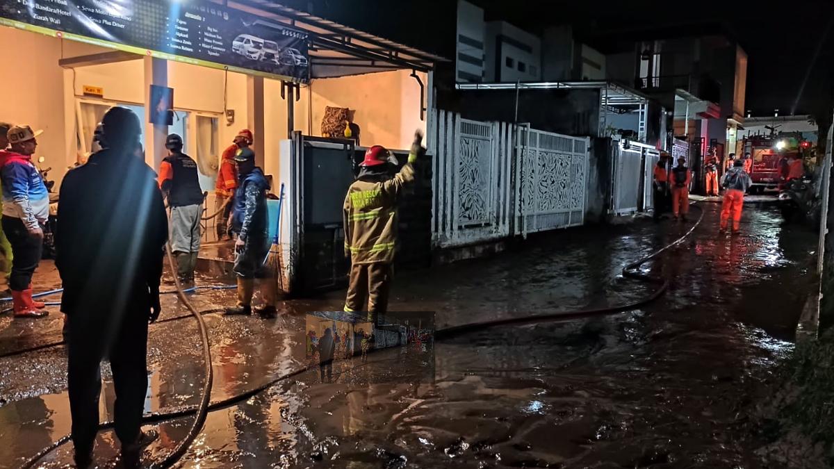 Banjir Lumpur Terjang Kota Batu di Tengah Perayaan Natal 2025