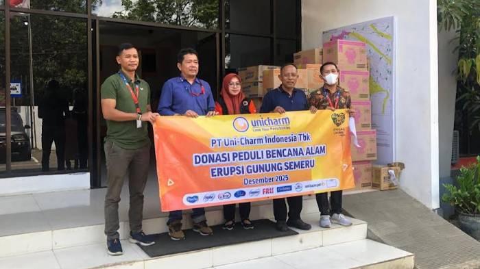 Ringankan Beban Korban Bencana di Jatim dan Sumatera, Unicharm Salurkan Bantuan Produk Sanitasi