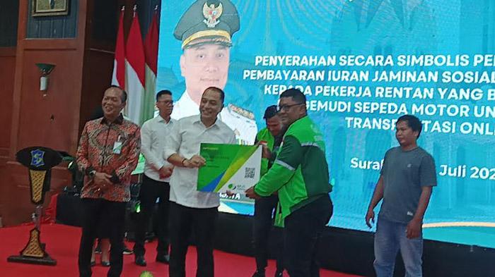 Pemkot Surabaya Bantu Iuran Bulanan,  Driver Ojol di Kota Buaya Kini Dilindungi BPJS Ketenagakerjaan