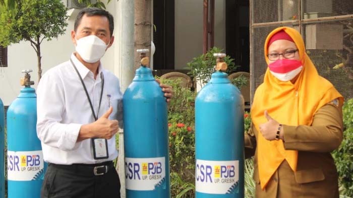bantuan-tabung-oksigen-dari-pjb.jpg