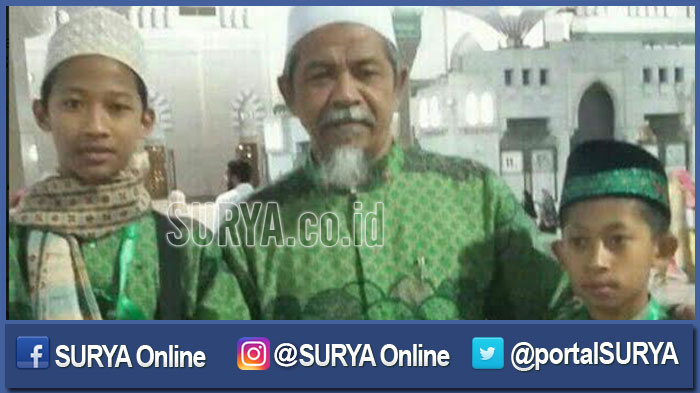 berita-gresik-foto-almarhum-umar-santri-langitan_20161009_170240.jpg