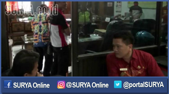 berita-proolinggo-maling-obok-obok-dispenda-probolinggo_20161201_202520.jpg