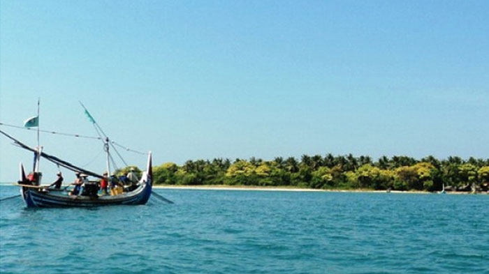 berita-sumenep-pulau-wisata-gili-labak_20160331_184600.jpg