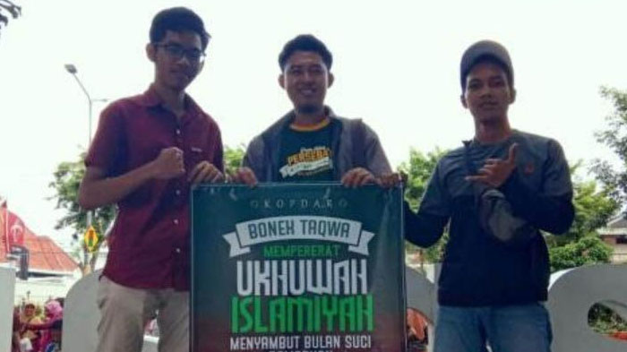 Bonek Taqwa, Gelorakan Perubahan Fanatisme Lewat Media Sosial