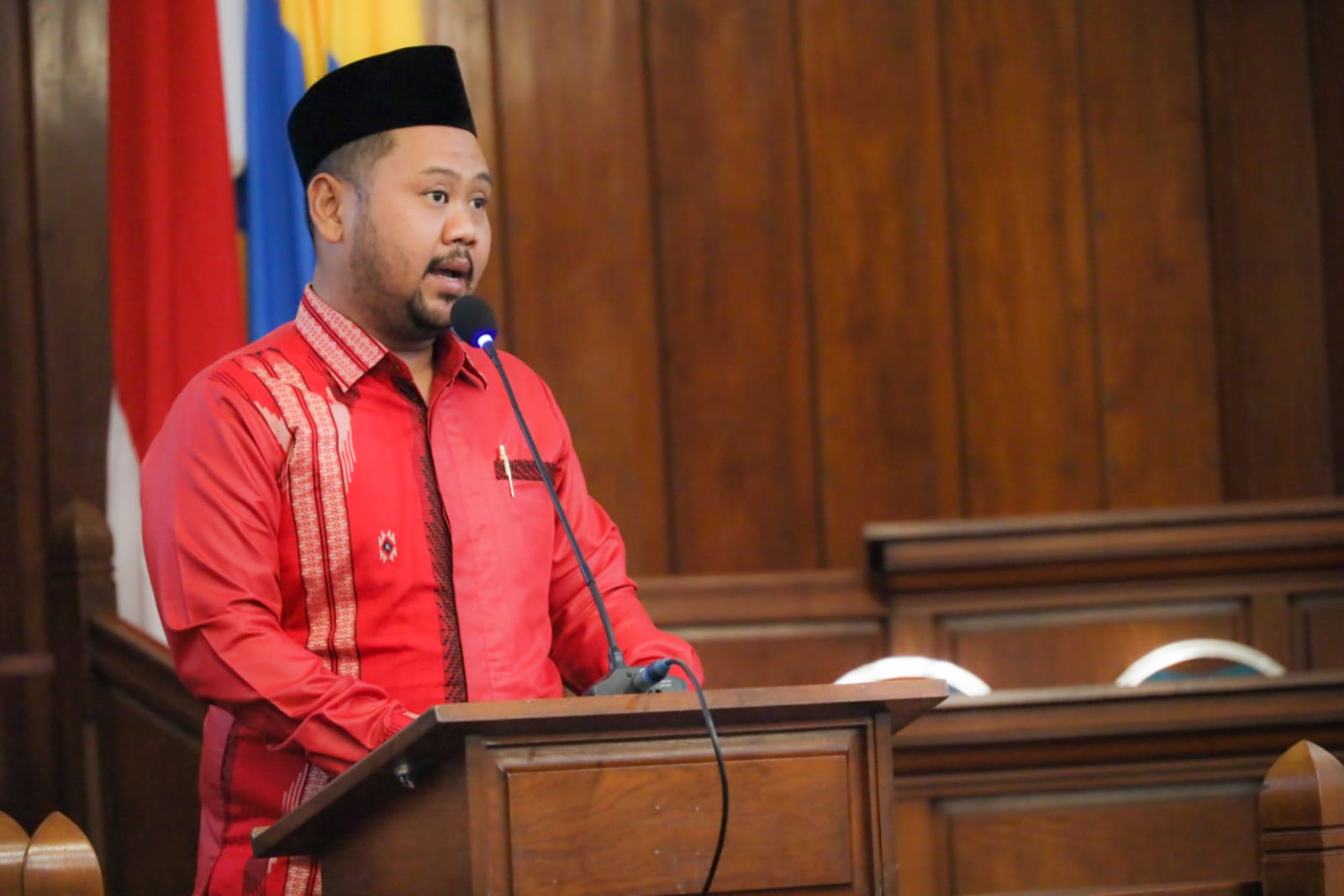 bupati-gresik-fandi-akhmad-yani-beasiswa-dokter-spesialis.jpg