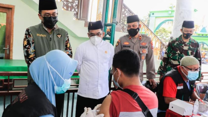Bentuk Herd Immunity, Bupati Pamekasan Ingatkan Masyarakat Agar Vaksinasi Covid-19
