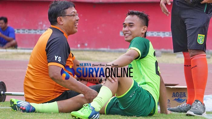 Komentar Bek Persebaya Abu Rizal Maulana Terkait Sampang Masih Zona Hijau Corona