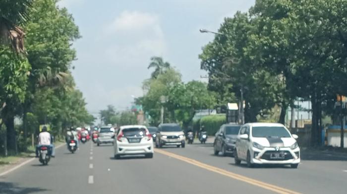 di-empat-ruas-jalan-nasional-sejauh-ini-tidak-sampai-terjadi-kemacetan-arus-lalin.jpg