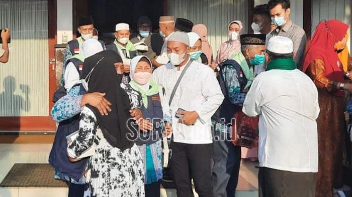 Jemaah Haji Kota Blitar yang Baru Pulang Diimbau Tetap Terapkan Prokes saat Terima Tamu