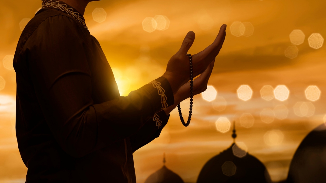 doa-akhir-tahun-dan-doa-awal-tahun-1-muharram-1443-hijriyah.jpg
