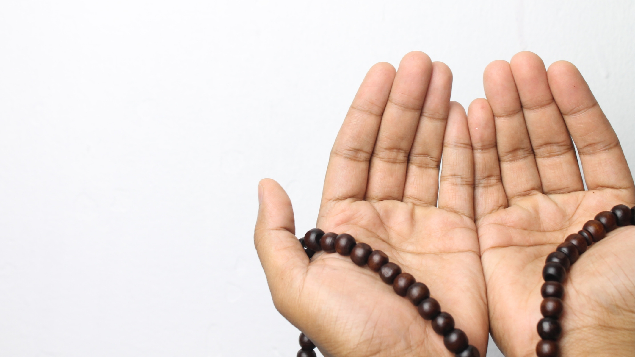 Dzikir Setelah Sholat Maghrib Lengkap Teks Arab, Latin dan Terjemahan