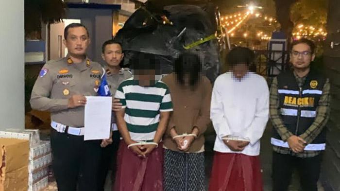 Bea Cukai Terima 774 Slop Rokok Ilegal Hasil Tabrakan di Bangkalan, 3 Pelaku Dititipkan di Lapas