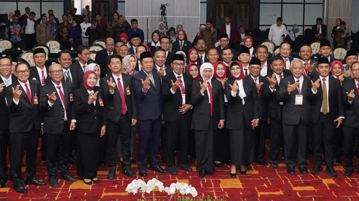 Direksi Bank Jatim Borong Saham, Tegaskan Komitmen Pertumbuhan Berkelanjutan