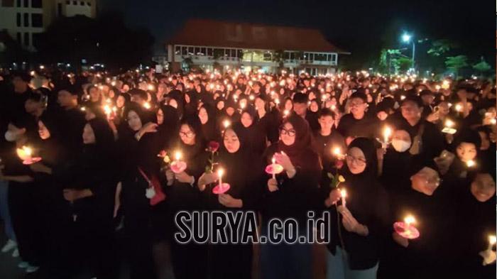 Doa Untuk Negeri, UPN Veteran Jawa Timur Gelar Aksi 1000 Lilin