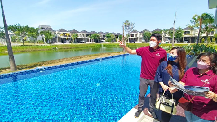 gm-citraland-utara-surabaya-kevin-hadianto-paling-kiri.jpg