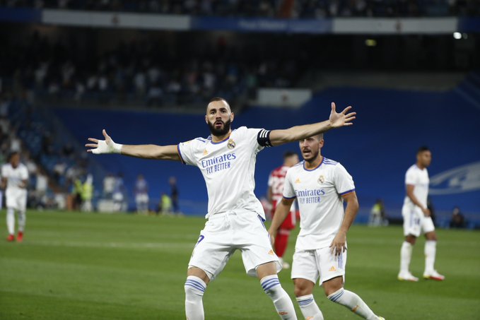 hasil-dan-klasemen-liga-spanyol-hattrick-karim-benzema-bawa-real-madrid-ke-puncak.jpg