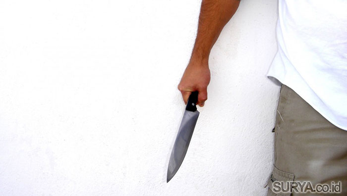 ilustrasi-pisau-bunuh-tusuk-pembunuhan-pembacokan-tawuran-berkelahi_20150519_200400.jpg
