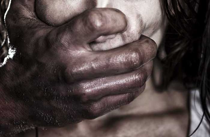 KRONOLGI Lengkap Gadis Mojokerto Lolos Rudapaksa Pria Teman FB, Sudah Diseret ke Semak