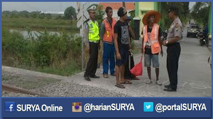 Awas, Banyak Perlintasan Kereta Api Tanpa Palang Pintu di Kecamatan Duduksampean