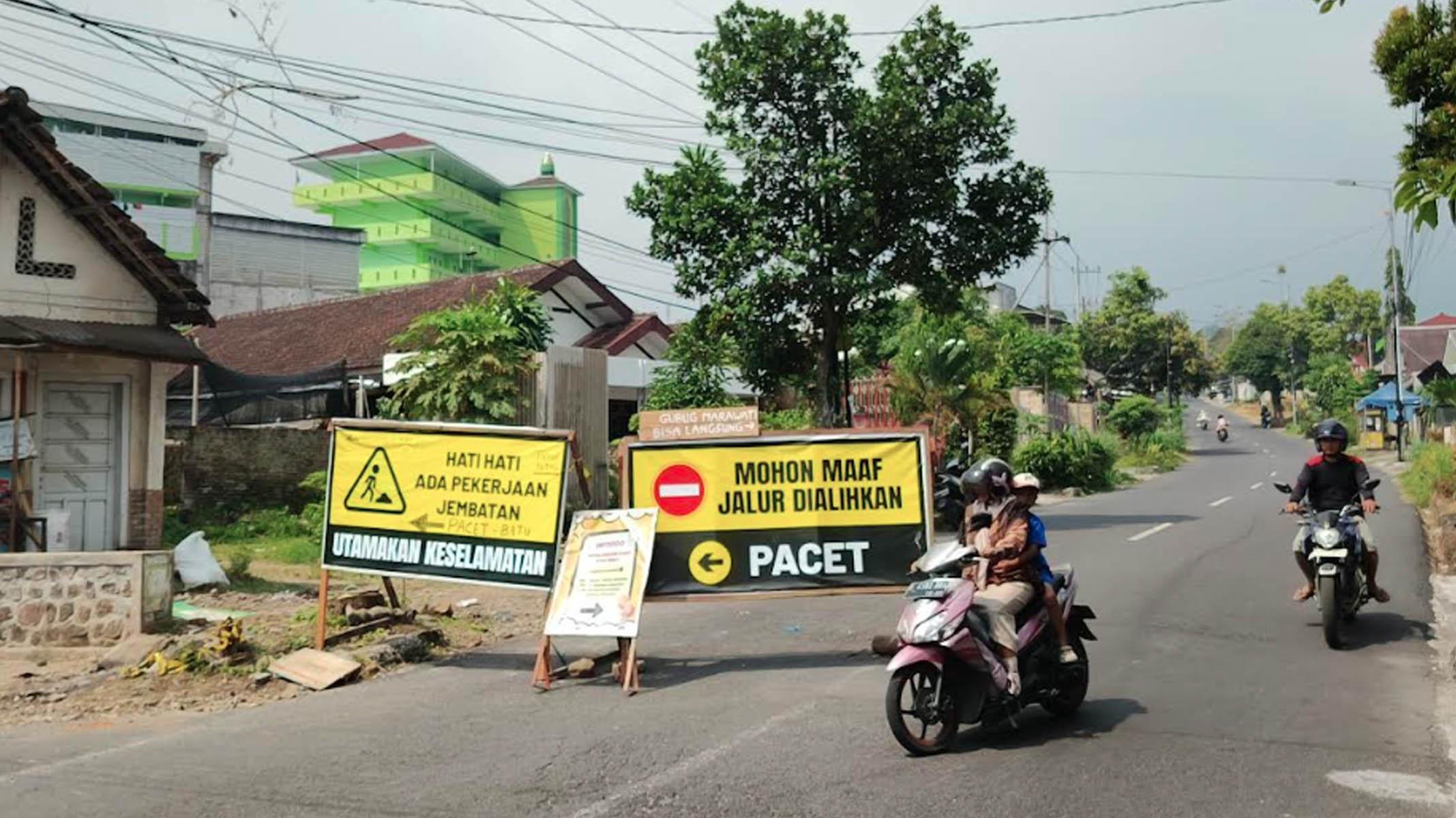 Dua Jalur Alternatif Menuju Pusat Wisata Pacet Mojokerto, Awas Macet Imbas Pelebaran Jembatan Sajen - Surya.co.id
