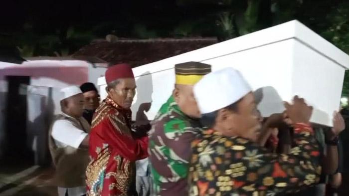 9 Santri Al Khoziny Asal Bangkalan Masih Dalam Pencarian, BPBD Menunggu Update Dari RS Bhayangkara