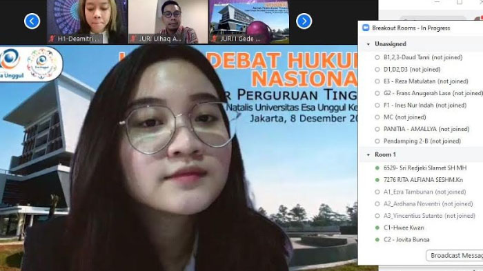 3 Mahasiswa Ubaya Juara Nasional Lomba Debat Hukum Antarperguruan Tinggi, Hwee Kwan Best Speaker
