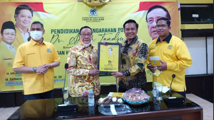Akbar Tanjung di Kota Pahlawan, Golkar Surabaya Optimistis Antar Airlangga Jadi Presiden