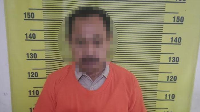 Termakan Ulah Kakek Berkumis Tebal Di Gresik, Anak Di Bawah Umur Sampai Berbadan Dua