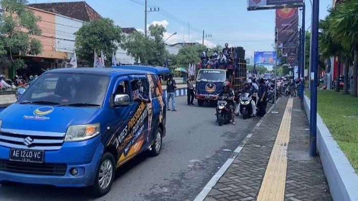 Kenalkan Visi Misi Anies-Cak Imin ke Masyarakat, Timnas AMIN Kampanye Berkeliling Ponorogo