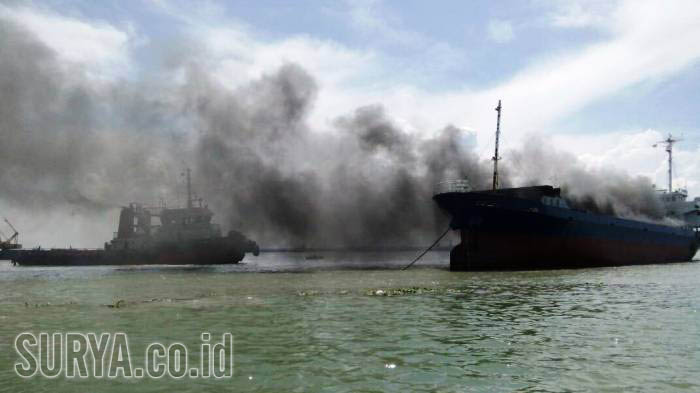 KM Mutiara Sentosa 1 Terbakar di Tengah Laut, Tiga Orang Dikabarkan Tewas