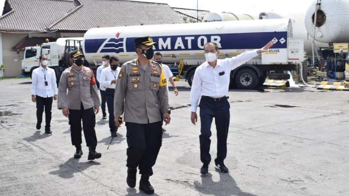 Polresta Sidoarjo Pastikan Stok Tabung Oksigen Medis di Stasiun Pengisian Tercukupi