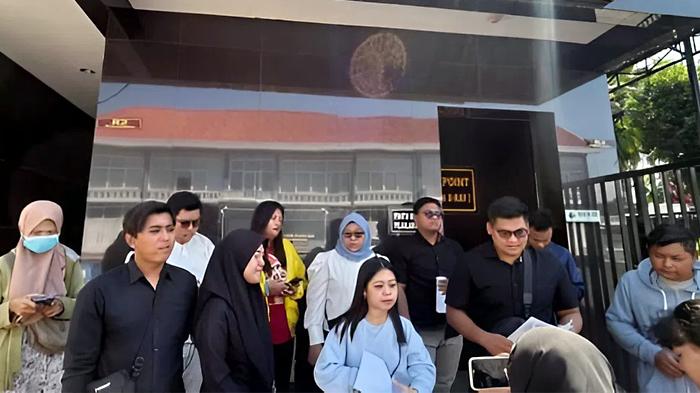 kasus-dugaan-penipuan-MUA-di-Kota-Surabaya-Jatim-1482025.jpg