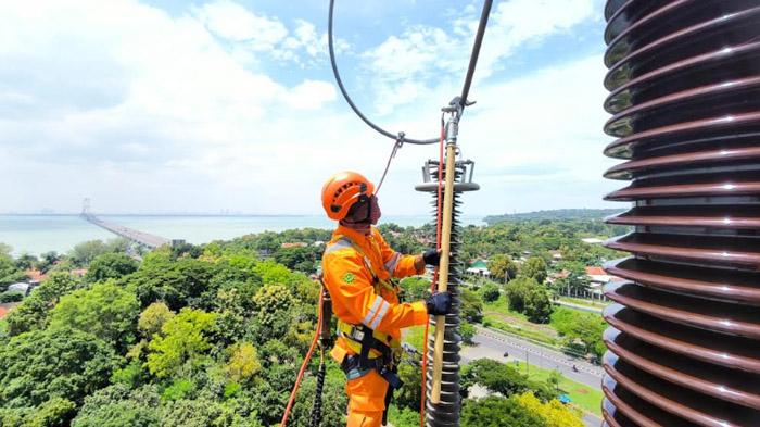 PLN UIT JBM : Sistem Transmisi Tetap Andal dan Aman Selama Ramadan 2025