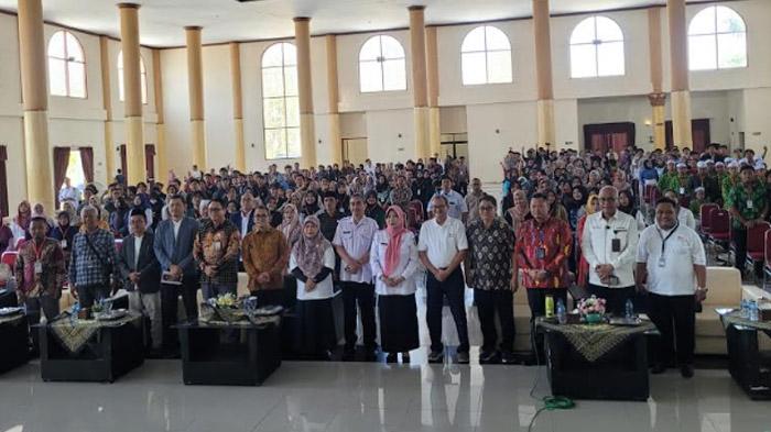 kewirausahaan-di-Gedung-EDC-Unej-Kampus-Bondowoso.jpg