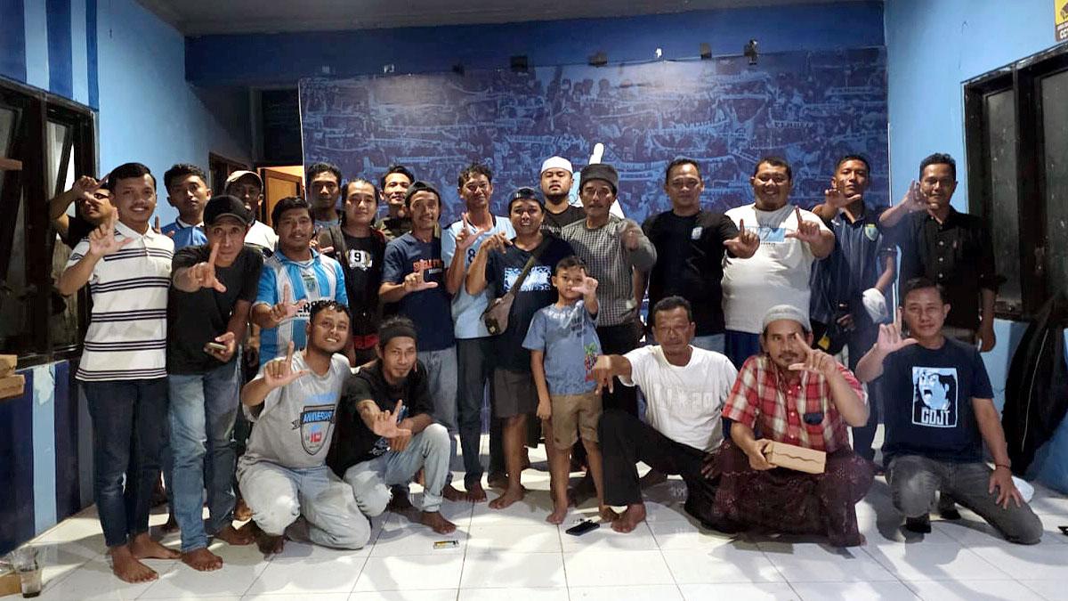 LA Mania Pilih Ketua Baru: Carembo Resmi Pimpin Suporter Persela Usai Masa Vakum