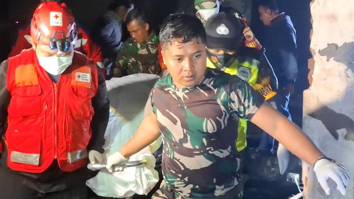 BREAKING NEWS Rumah Terbakar, Penderita Stroke 60 Tahun di Magetan Gagal Menyelamatkan Diri