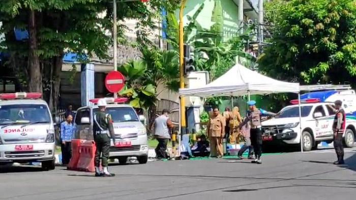 Setelah 62 Siswa Keracunan, Giliran 62 ASN Tulungagung Kolaps Saat Upacara HUT ke-80 Provinsi Jatim