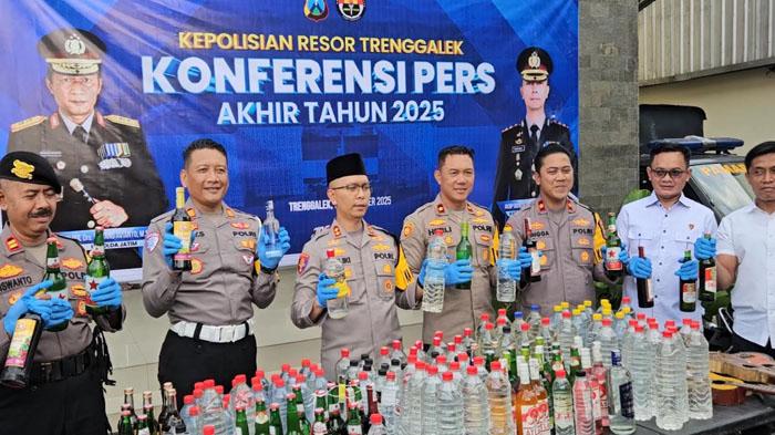 krimi-Trenggalek-naik.jpg