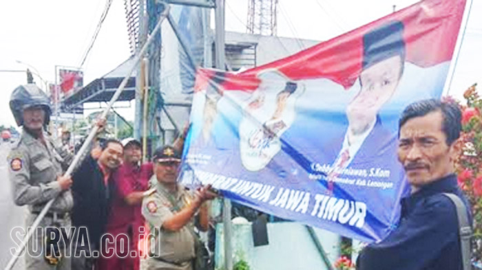 lamongan-alat-peraga-kampanye_20180215_153256.jpg